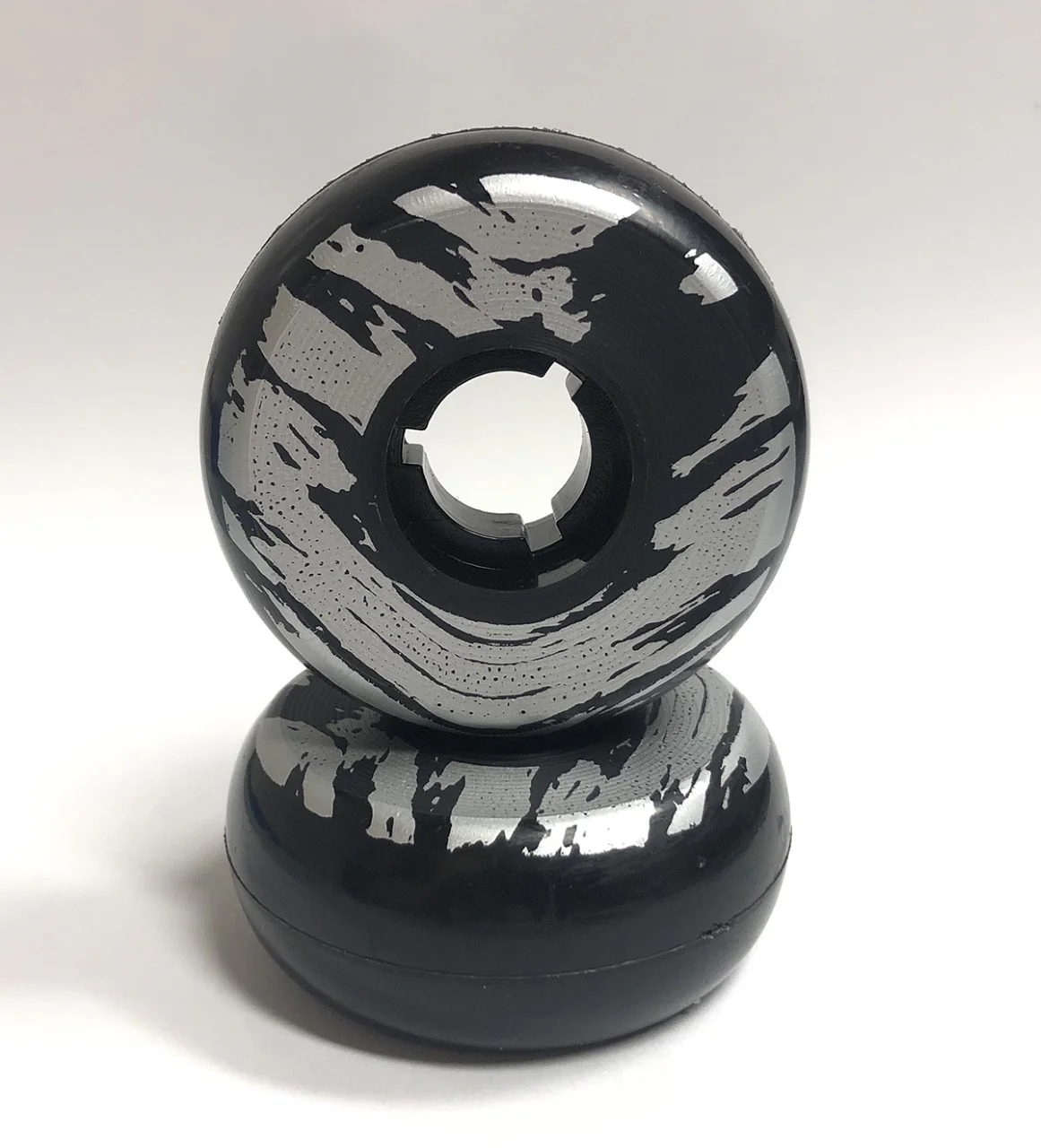 Dead 58/95 Black inline skate wheel - Image 2
