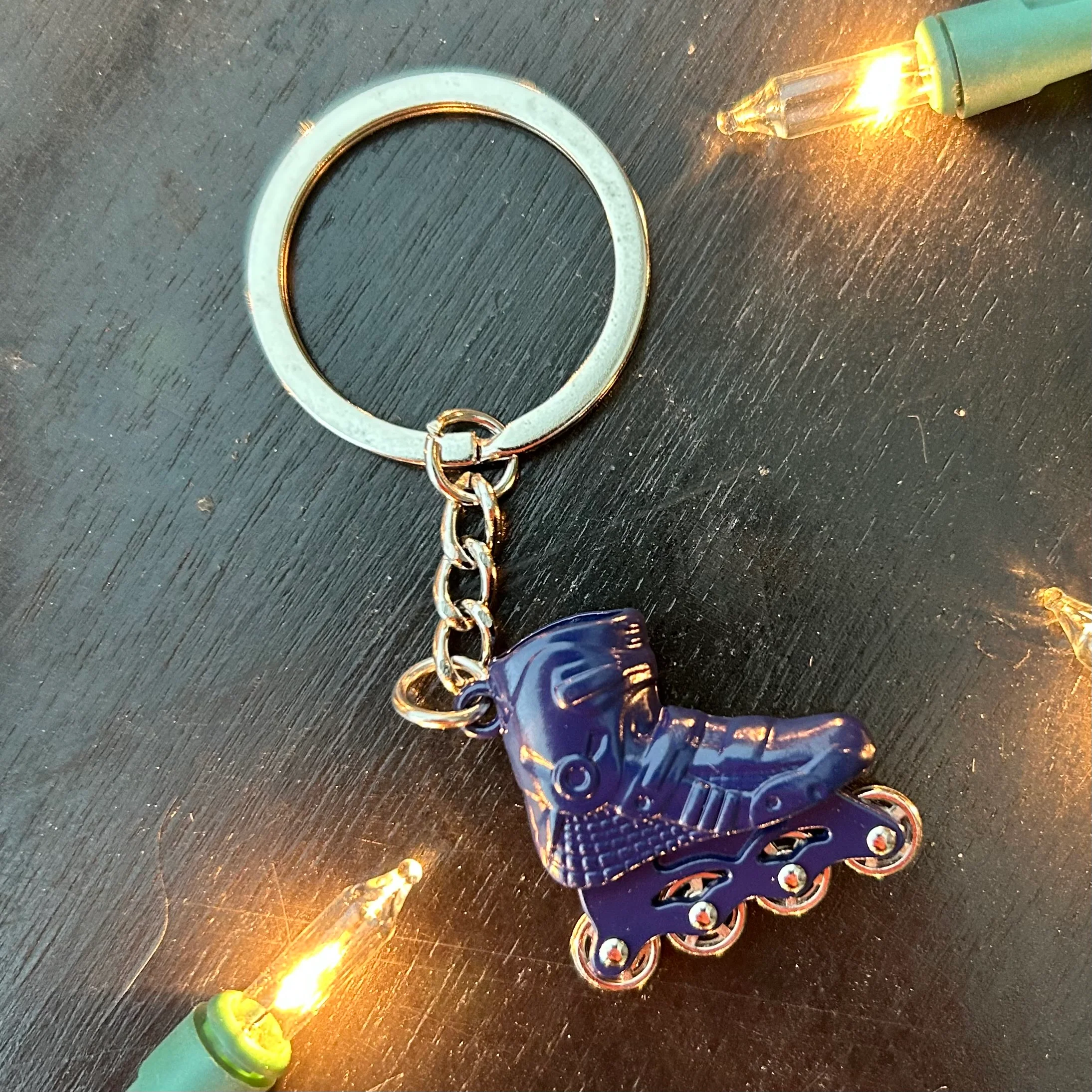 Inline Skate keychain (Wheels spin!) - Image 2