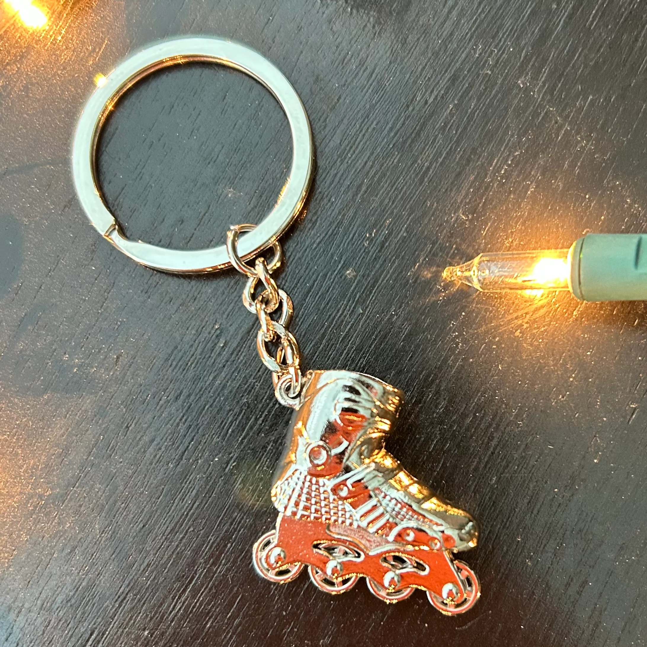 Inline Skate keychain (Wheels spin!) - Image 4