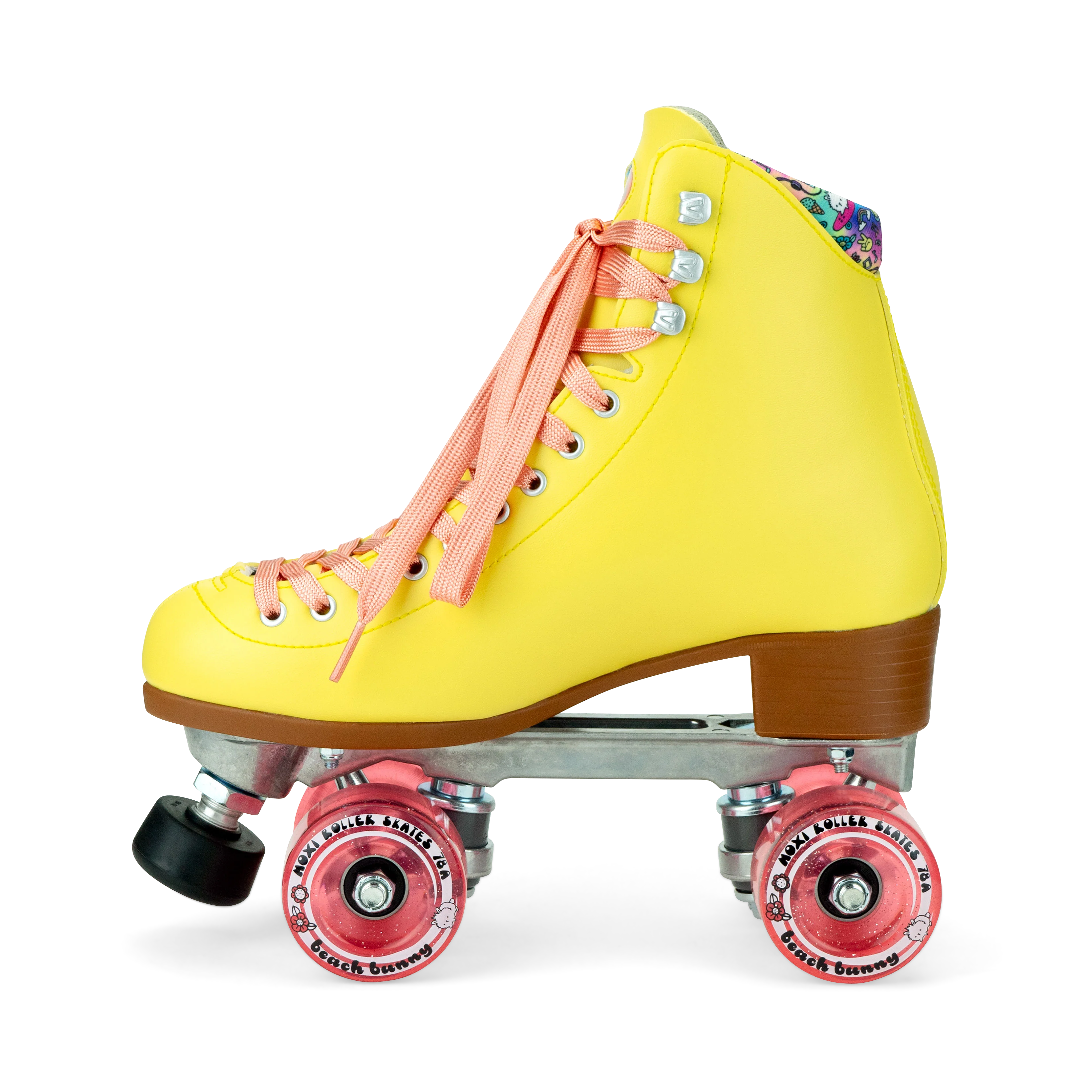 Moxi Beach Bunny Strawberry Lemonade roller skates - Image 3