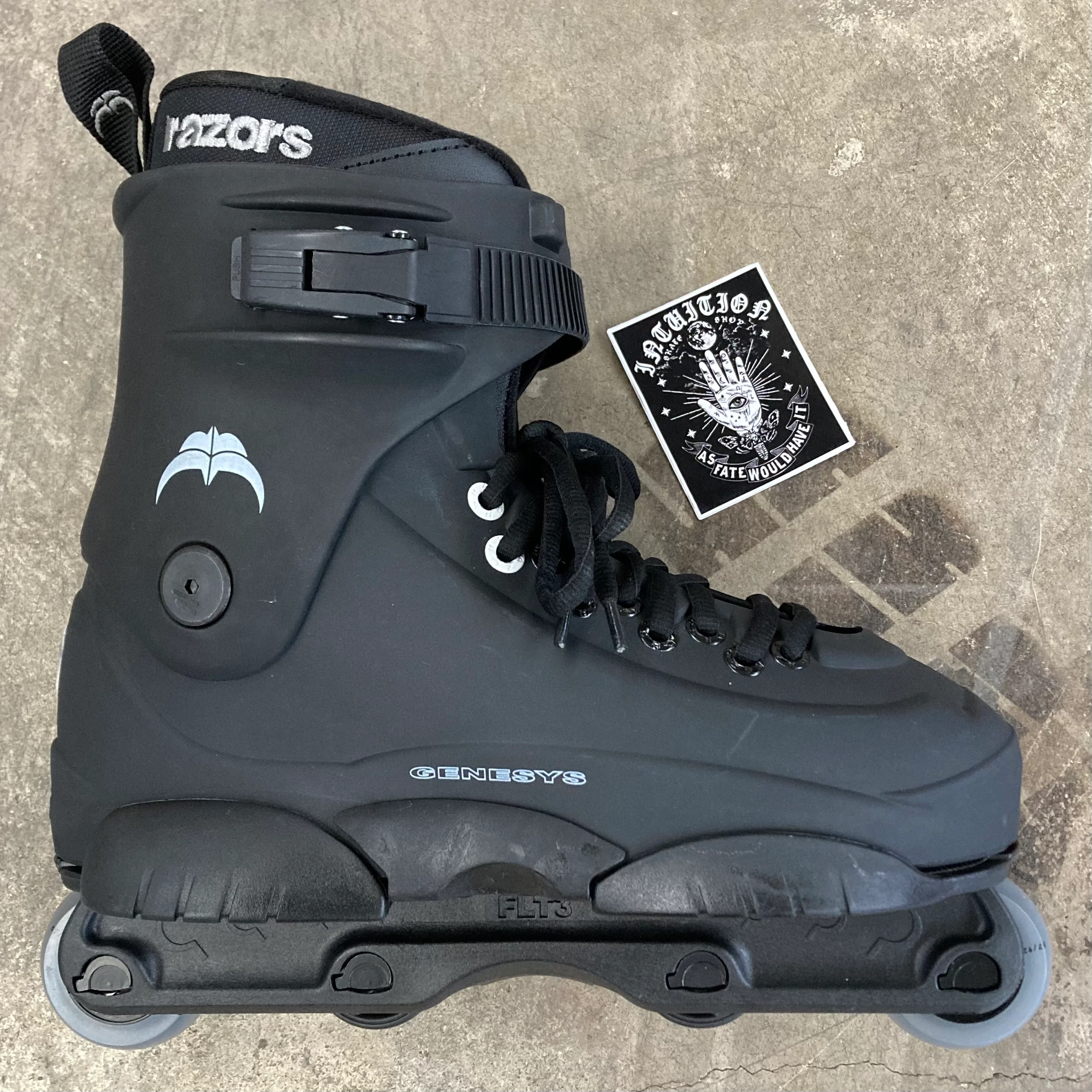 Razors Genesys Black inline skates - Image 2