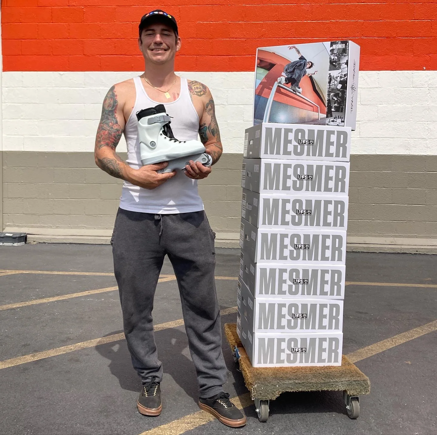 Mesmer Team White inline skates - Image 4
